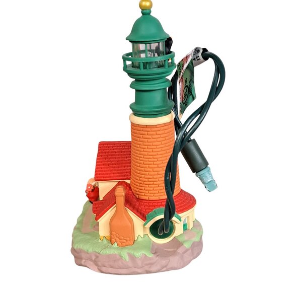 Hallmark  Magic Ornament 5th in Lighthouse Greetings Magic Light Series 2001 - Picture 10 of 15